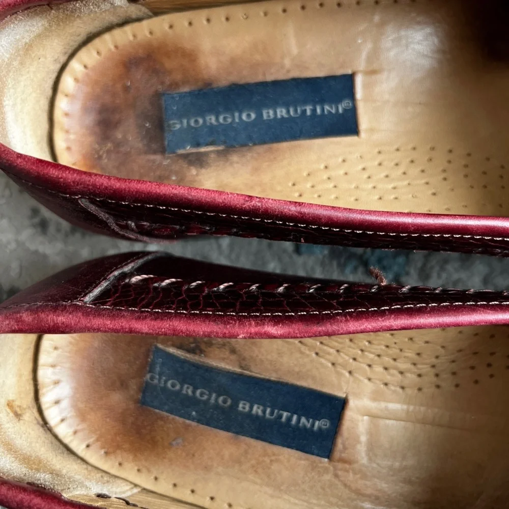 Giorgio Brutini Maroon crocodile Tassel Loafers - Picture 6 of 9